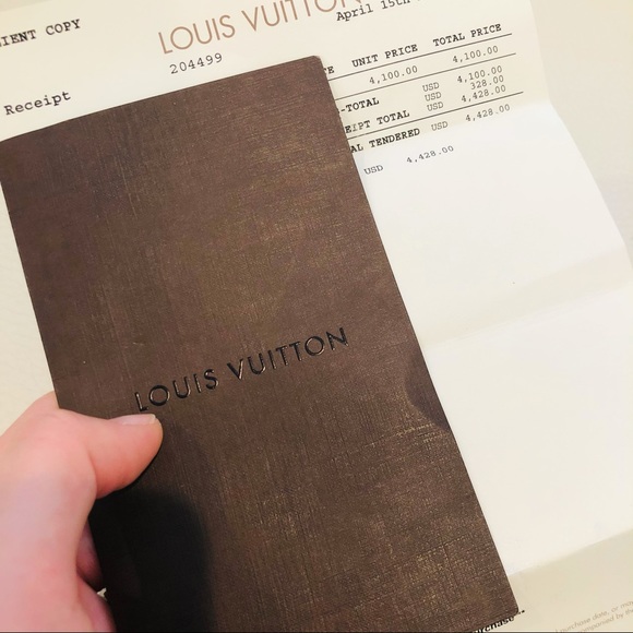 ⭕️SOLD⭕️Like new LV limited edition - Picture 15 of 15